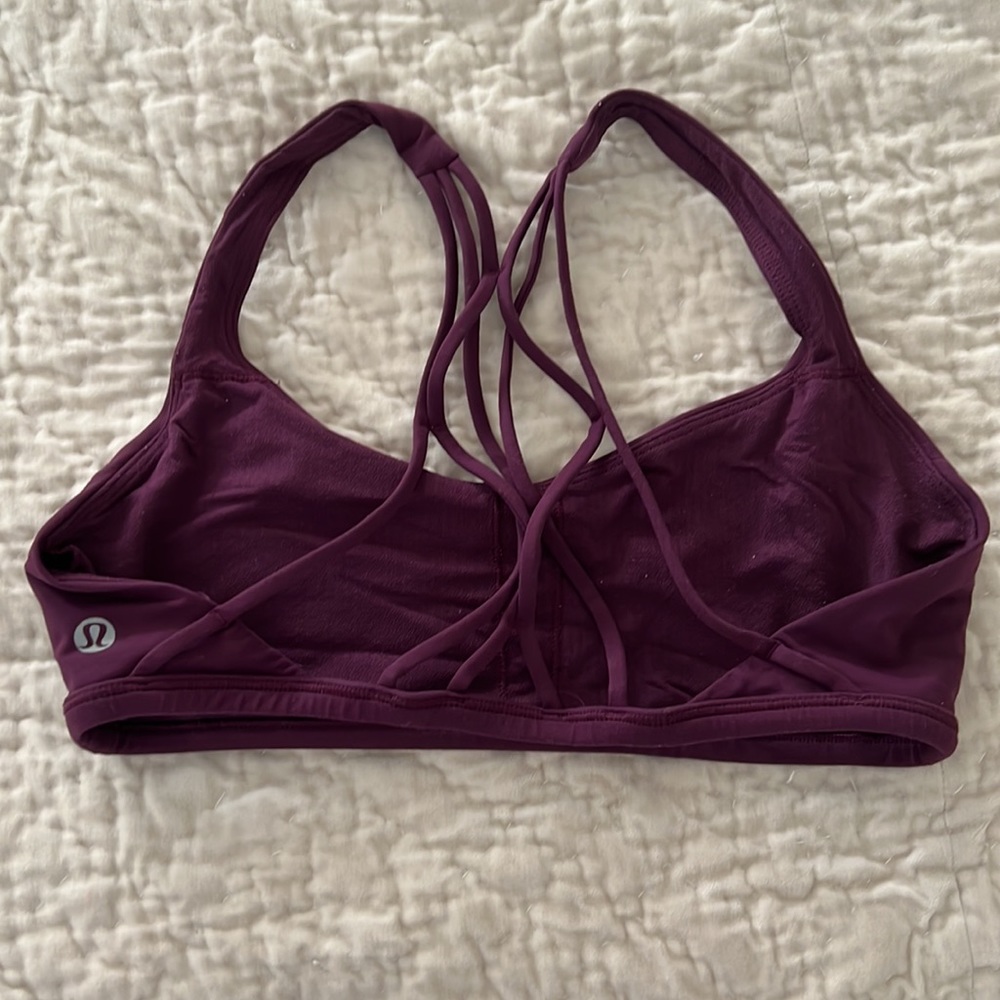 Lulu free to be light support bra - Picture 2 of 2